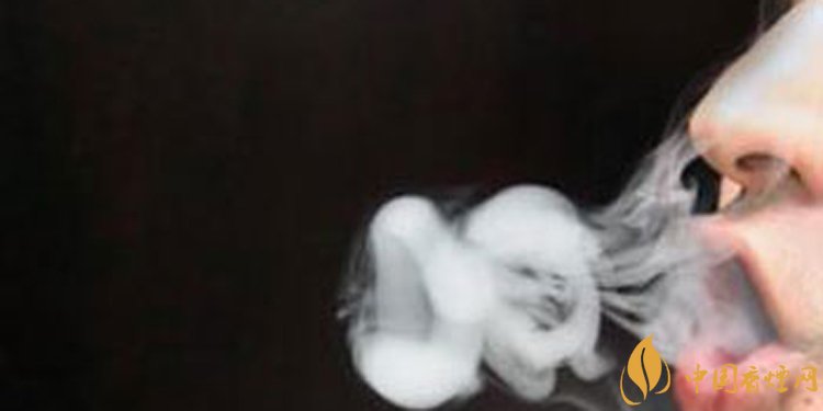 抽煙怎么吐煙圈，吐煙圈是種藝術(shù)